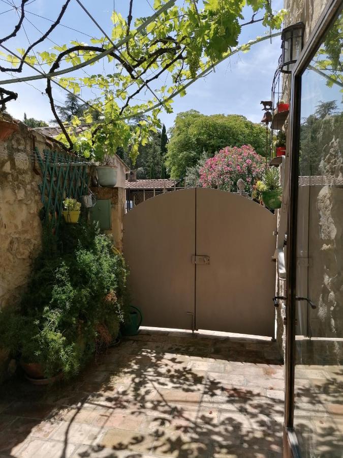 Maison De Charme Villeneuve Les Avignon Villeneuve-lès-Avignon Екстериор снимка